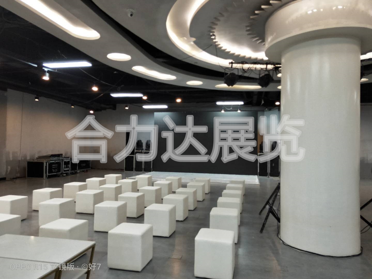 全新路虎卫士成都上市私享会